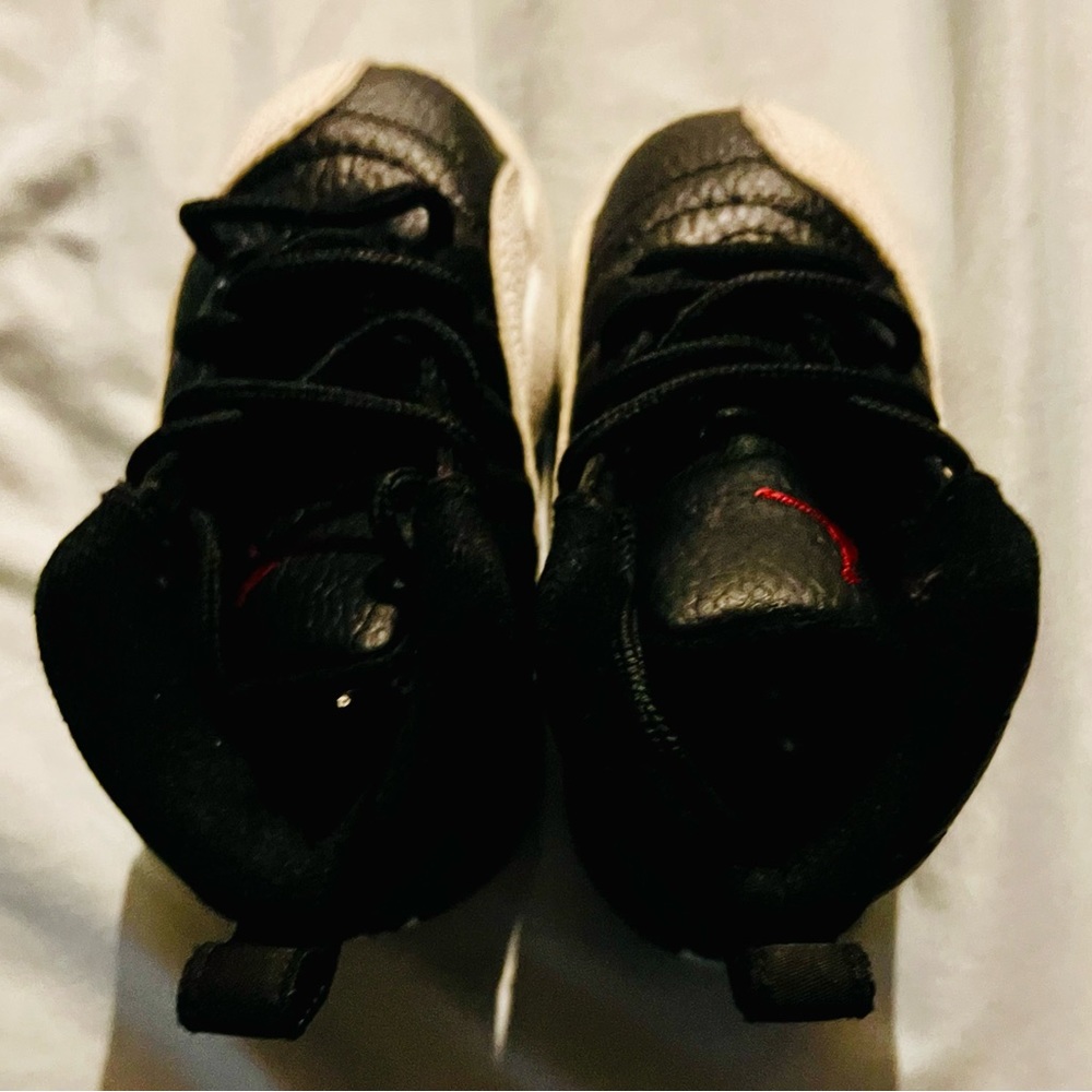 Taxi Jordan’s for toddler